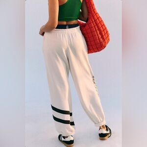 ▪️NWT Free People Movement All Star Logo Pants